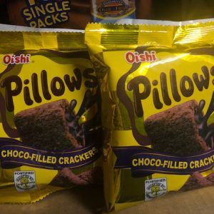 Pillows Choco Filled Crackers 38g