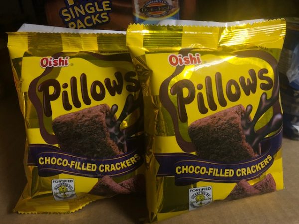 Pillows Choco Filled Crackers 38g